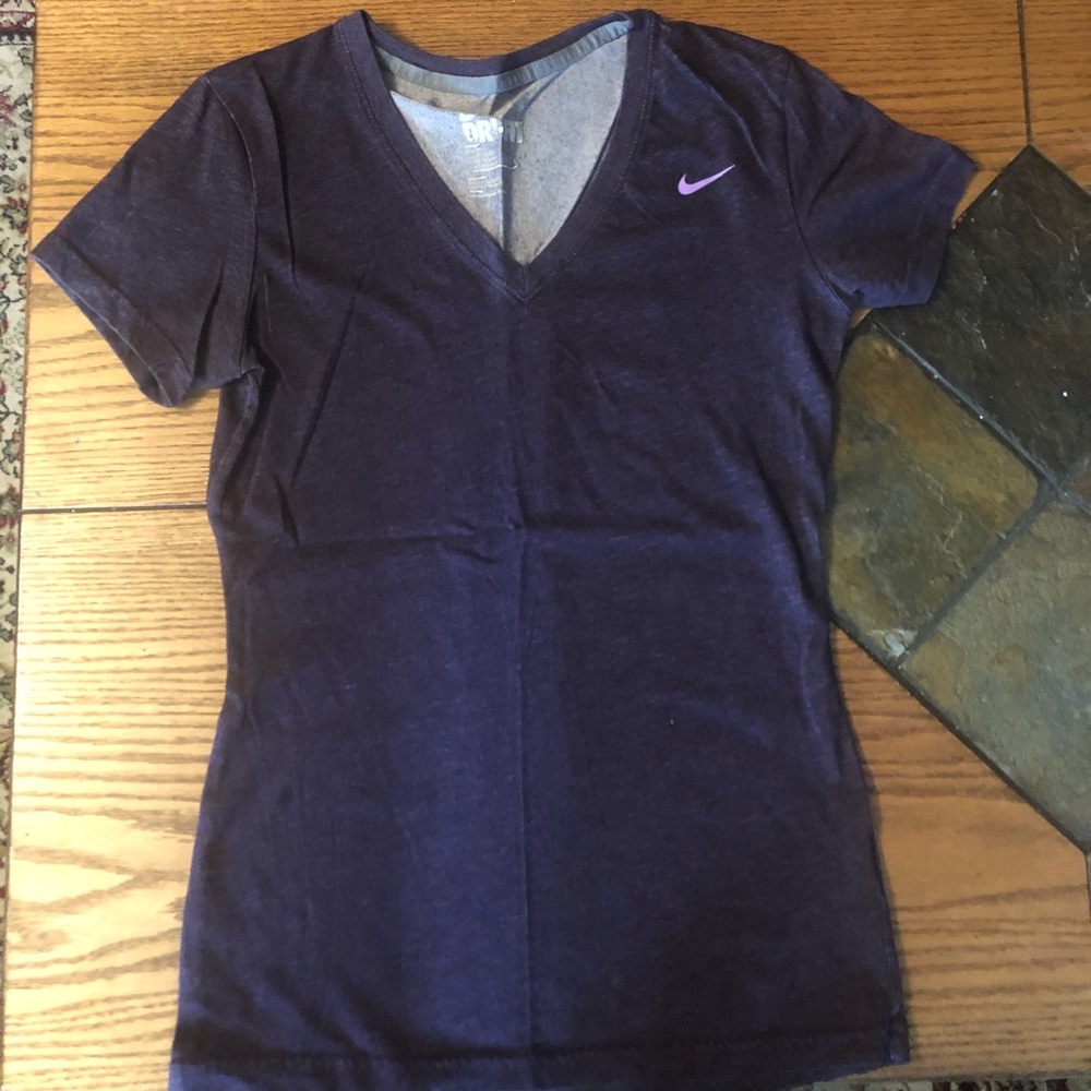🌟3/$20 Nike Dri-Fit short-sleeve shirt